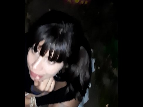 ❤️ Op der Strooss geschwollen Penis am Austausch fir Séissegkeeten ❤️❌ Porno vk bei eis lb.serviporno.ru ❌